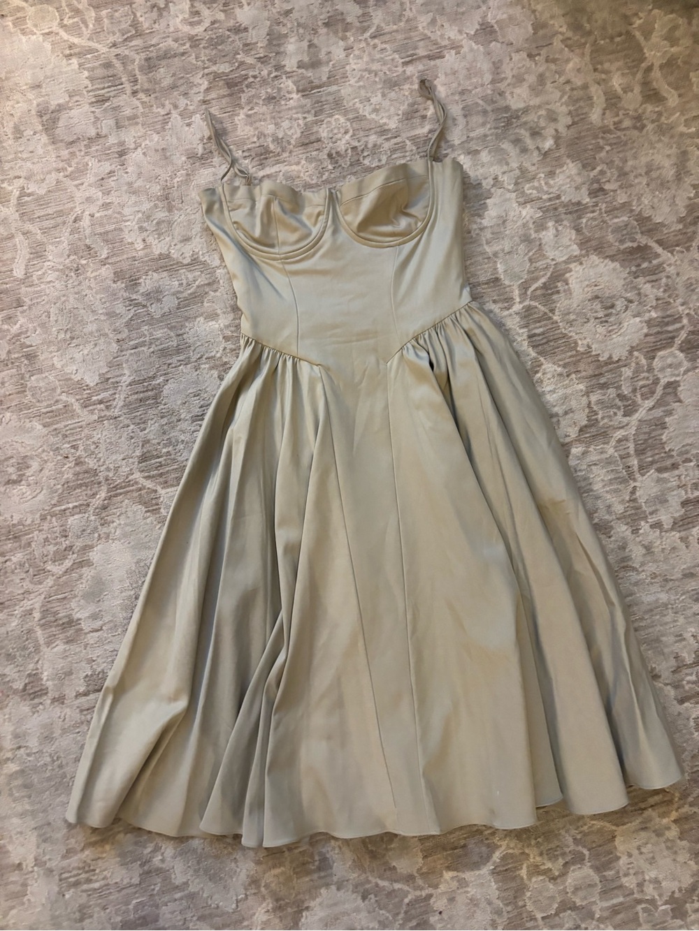 House of CB ‘Samaria’ Taupe Bustier Midi Dress with Pockets - Picture 2 of 4